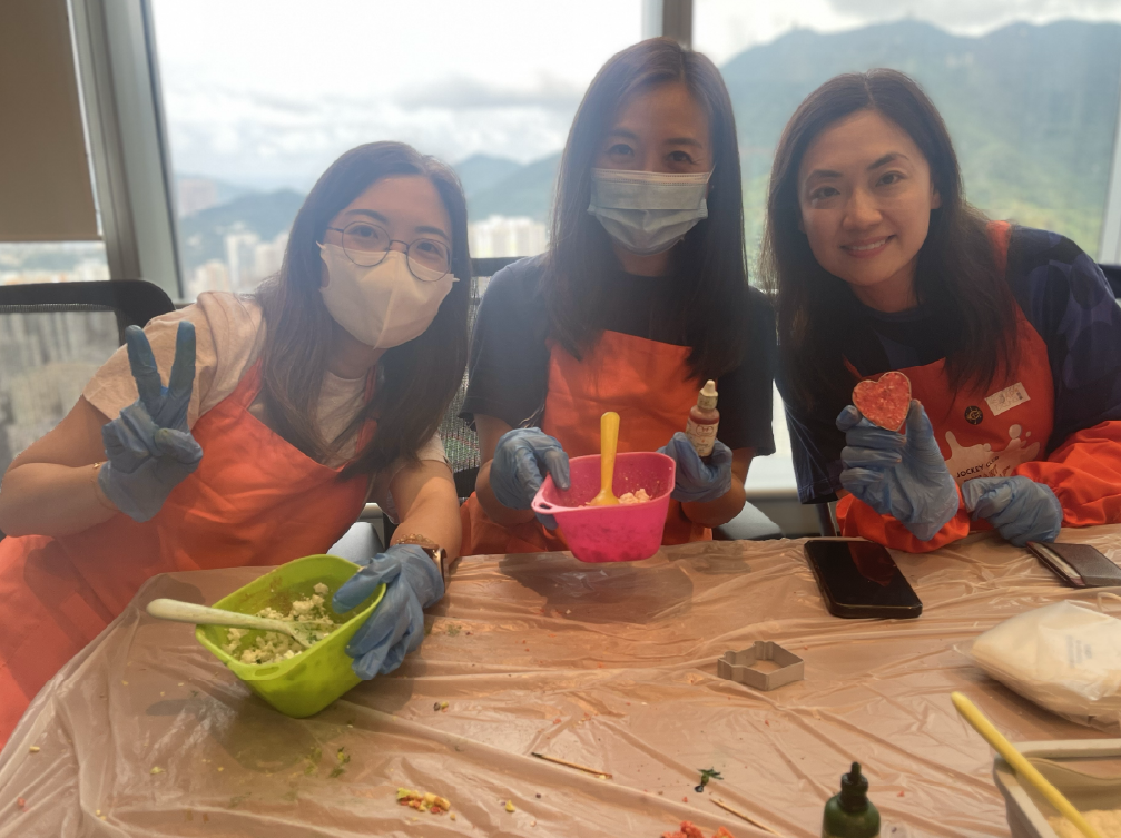 与再皂福合作的再造皂制作活动（香港分行）（2025年）